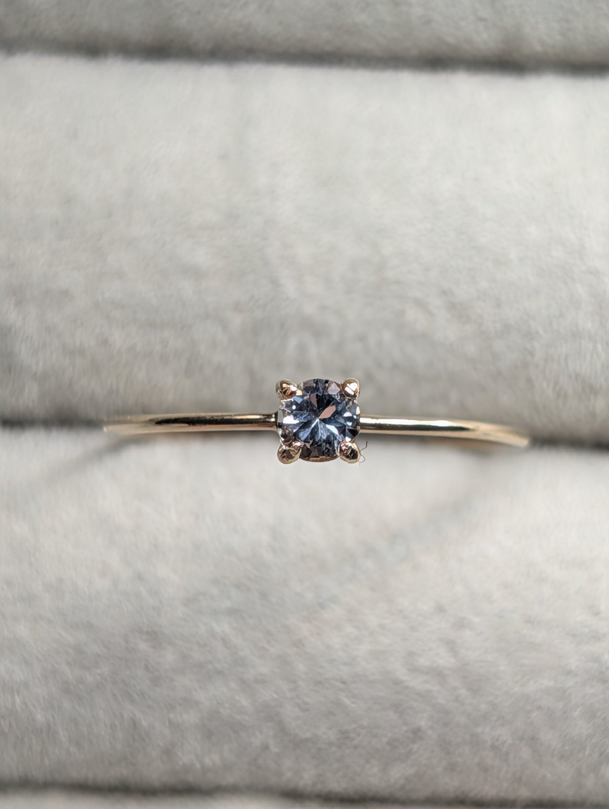 超華奢リング K10 9号 グレースピネル 3mm ※サイズ直し不可 | 鈴木屋