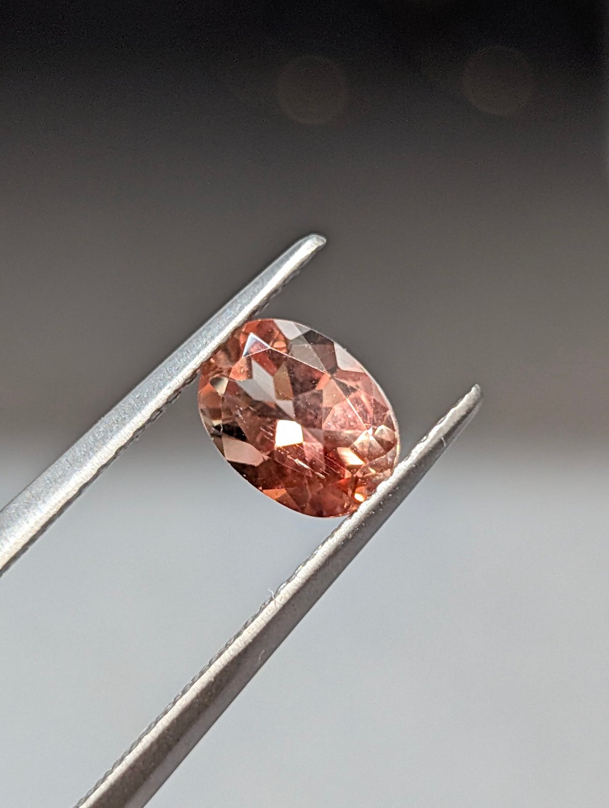夏の特価品】オレゴンサンストーン 0.95ct 7.49×5.50mm オーバル