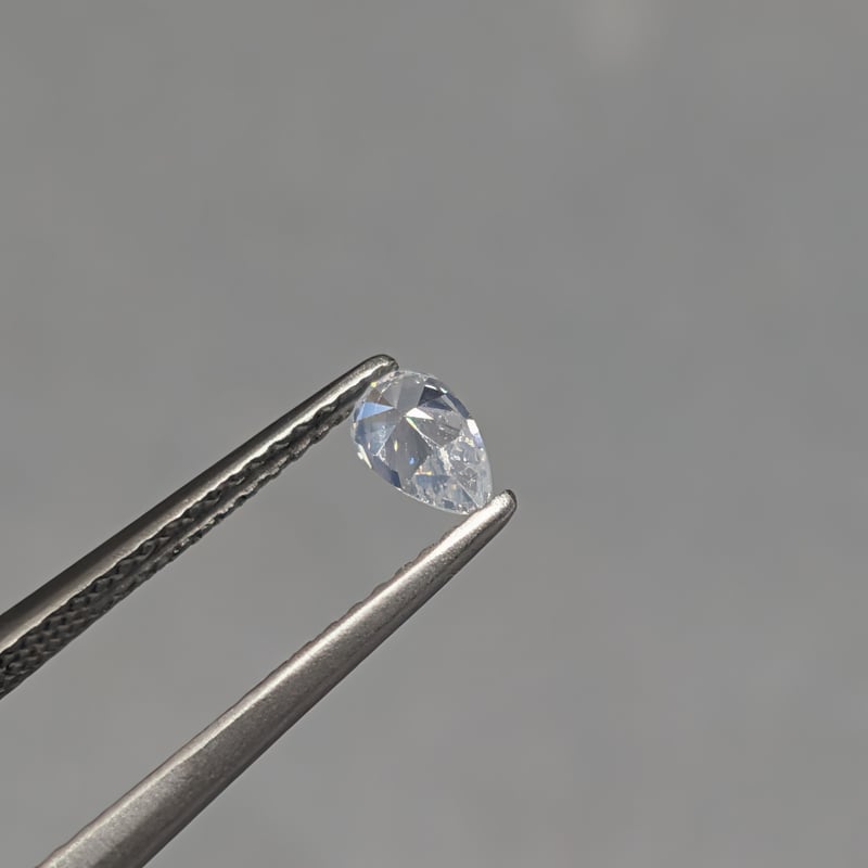 CGLソ】FANCY WHITE ダイヤモンド 0.294ct 3.29×5.44mm I-