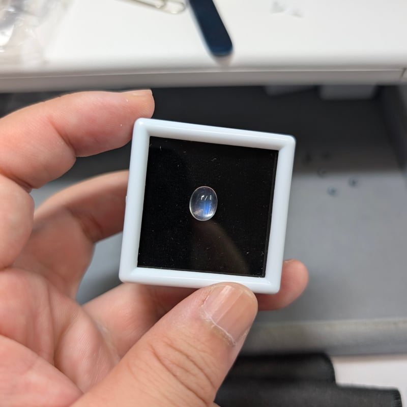 日独ソ】アンデシンラブラドライト 通称ブルームーンストーン 2.23ct
