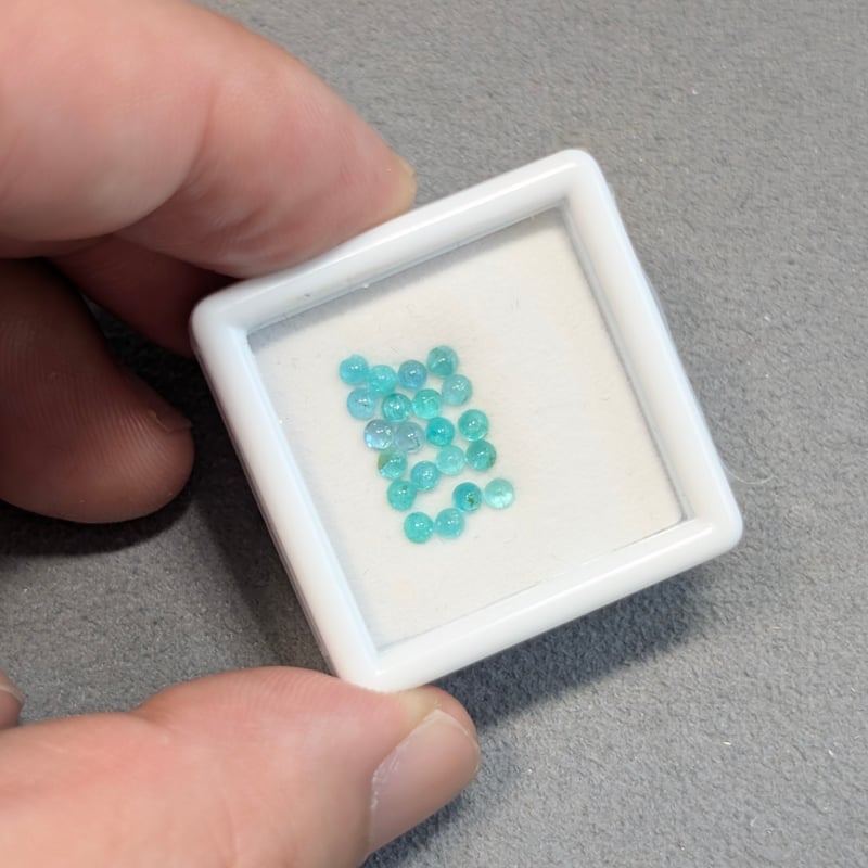 STORESショップオープン記念特価品】パライバ トルマリン 約2mm