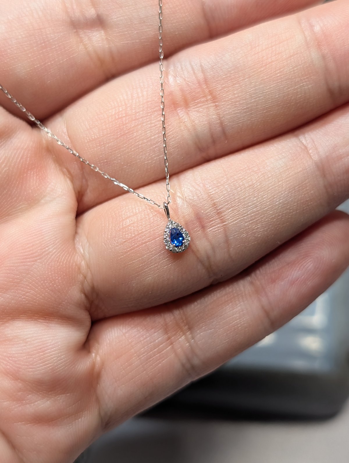 PT950/PT850 アウイナイト 0.04ct ダイヤモンド 0.03ct しずく ミニミ