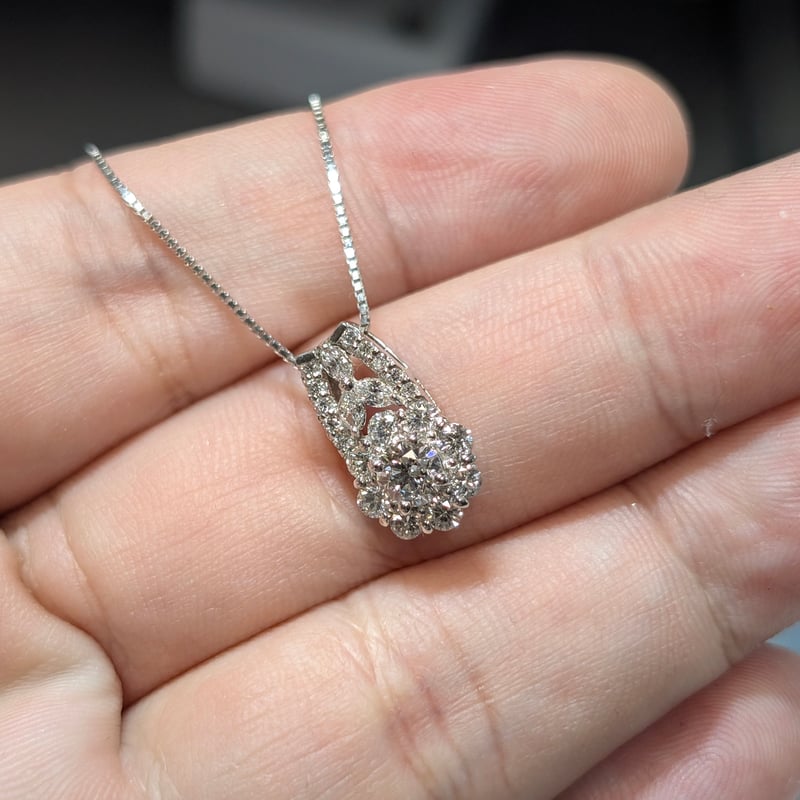 ★Pt950 ダイヤ0.317ct D SI1 PS 脇石D0.14ct PN★ ☆Pt950 ダイヤ0.317ct D SI1 PS 脇石D0.14ct PN☆ - メルカリ