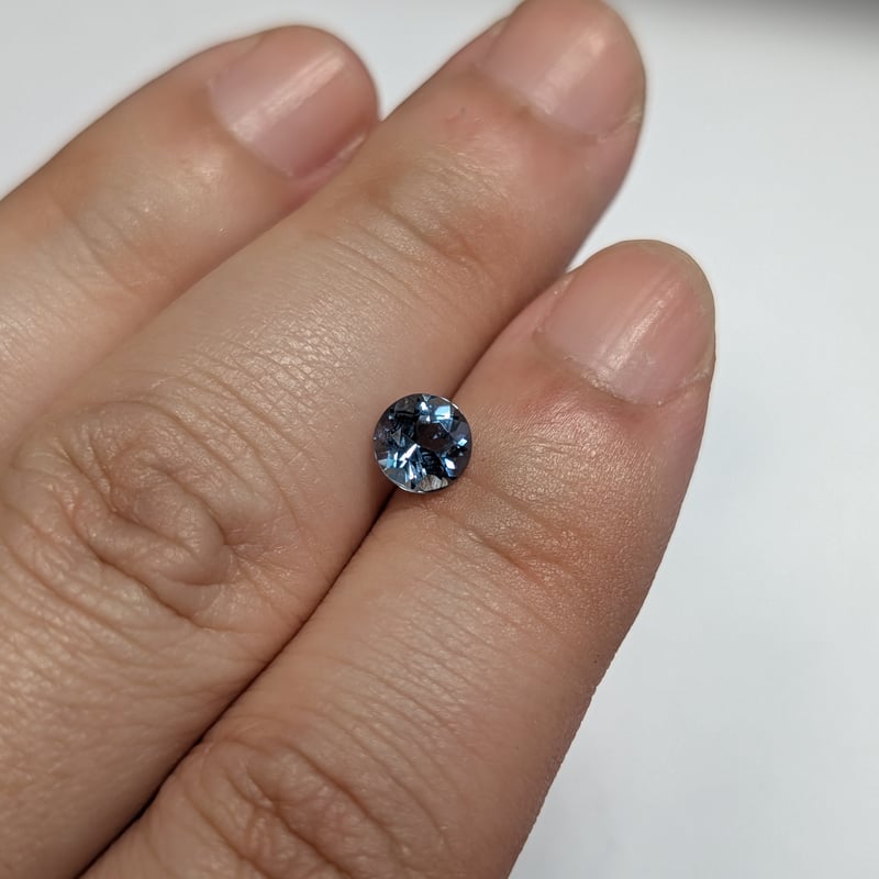 サンタマリアカラー アクアマリン 0.738ct 5.8mm ラウンド カット