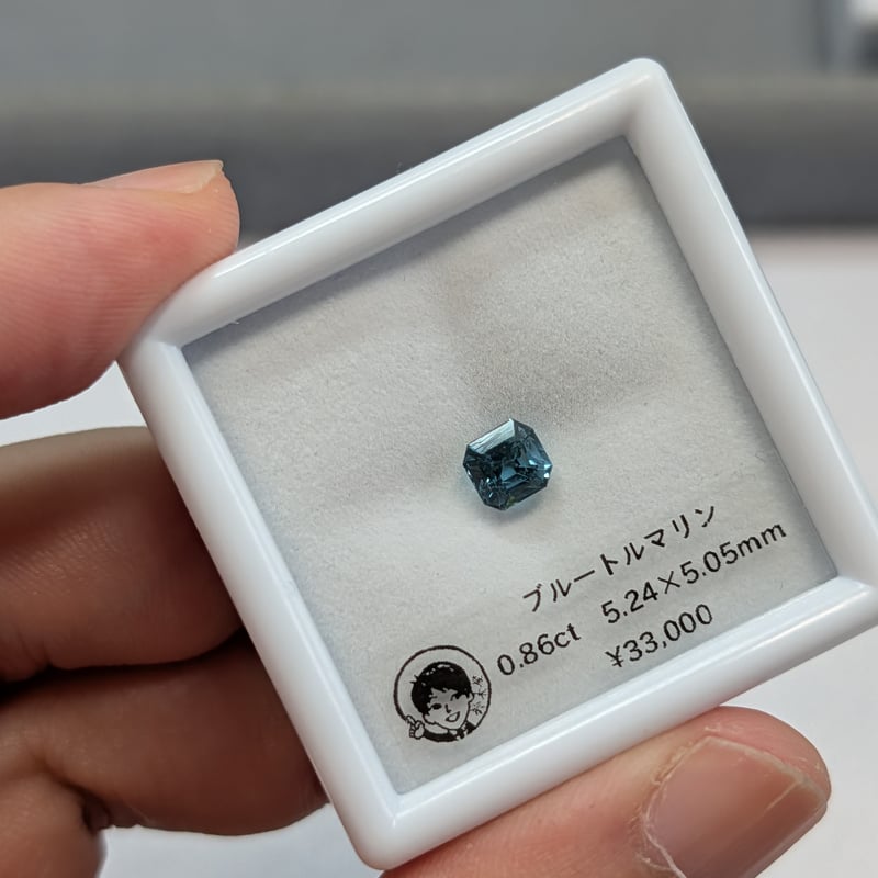 ブルートルマリン 0.86ct 5.24×5.05mm オクタゴンカットルース | 鈴木