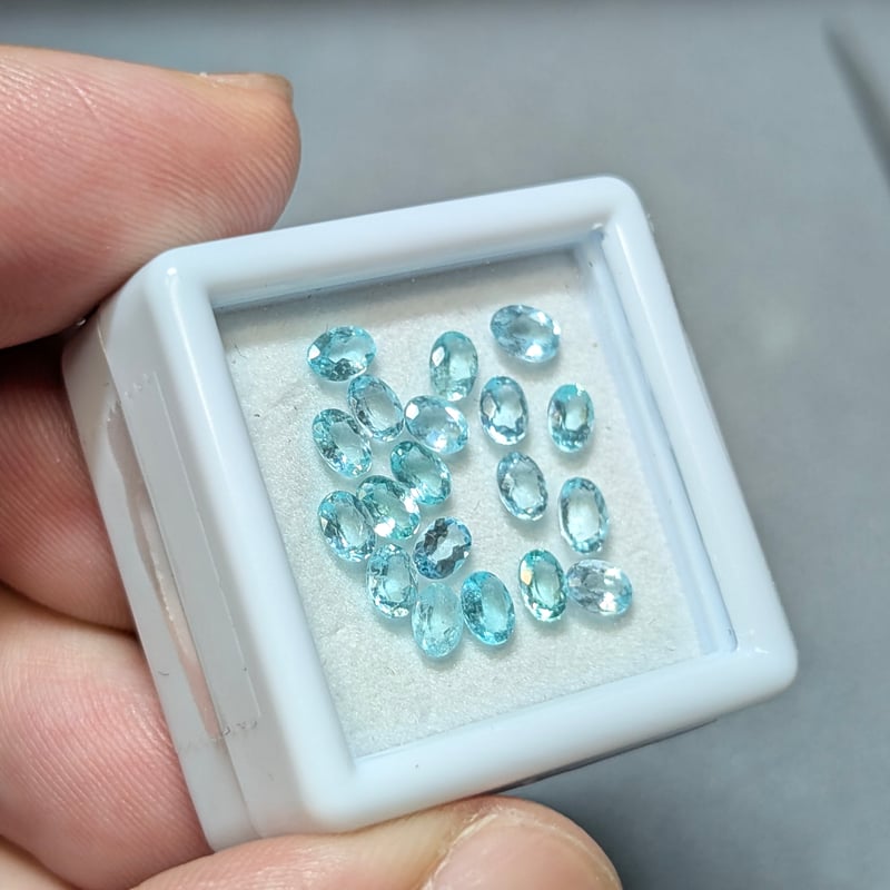 パライバトルマリン チャーム 約3.05cm ０．１１６カラット HANDMADE】Total1.73ct！PT950 最高品質ブラジル産パライバ