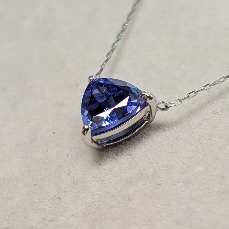 PT900/850 タンザナイト 1.70ct トリリアントペンダント 45cmスライド