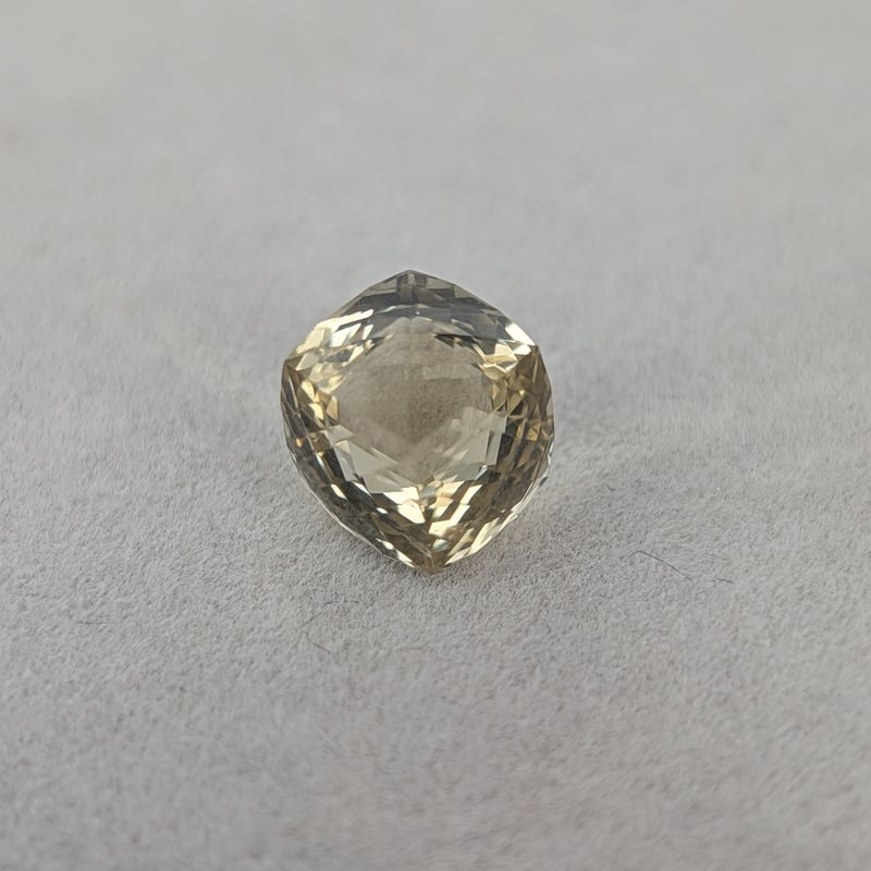 煌カット】レモンクォーツ 8mm 煌カット ルース シミズ貴石 | 鈴木屋