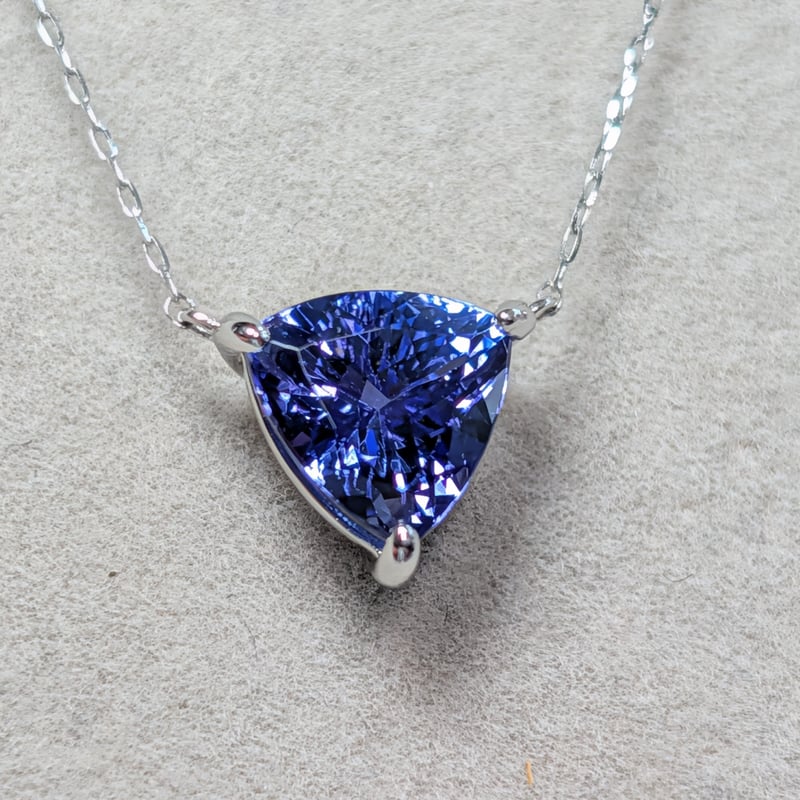 PT900/850 タンザナイト 1.70ct トリリアントペンダント 45cmスライド