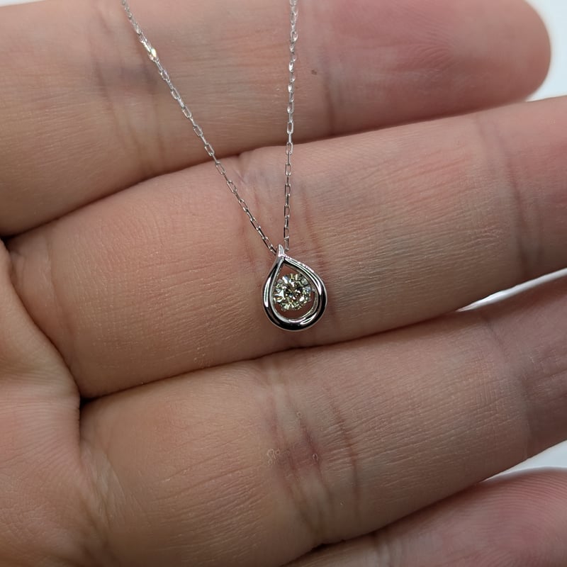 専用 Pt900 ダイヤモンド ダンシング ペンダントトップ 専用 Pt900 ダイヤモンド ダンシング ペンダントトップ 専用 Pt900