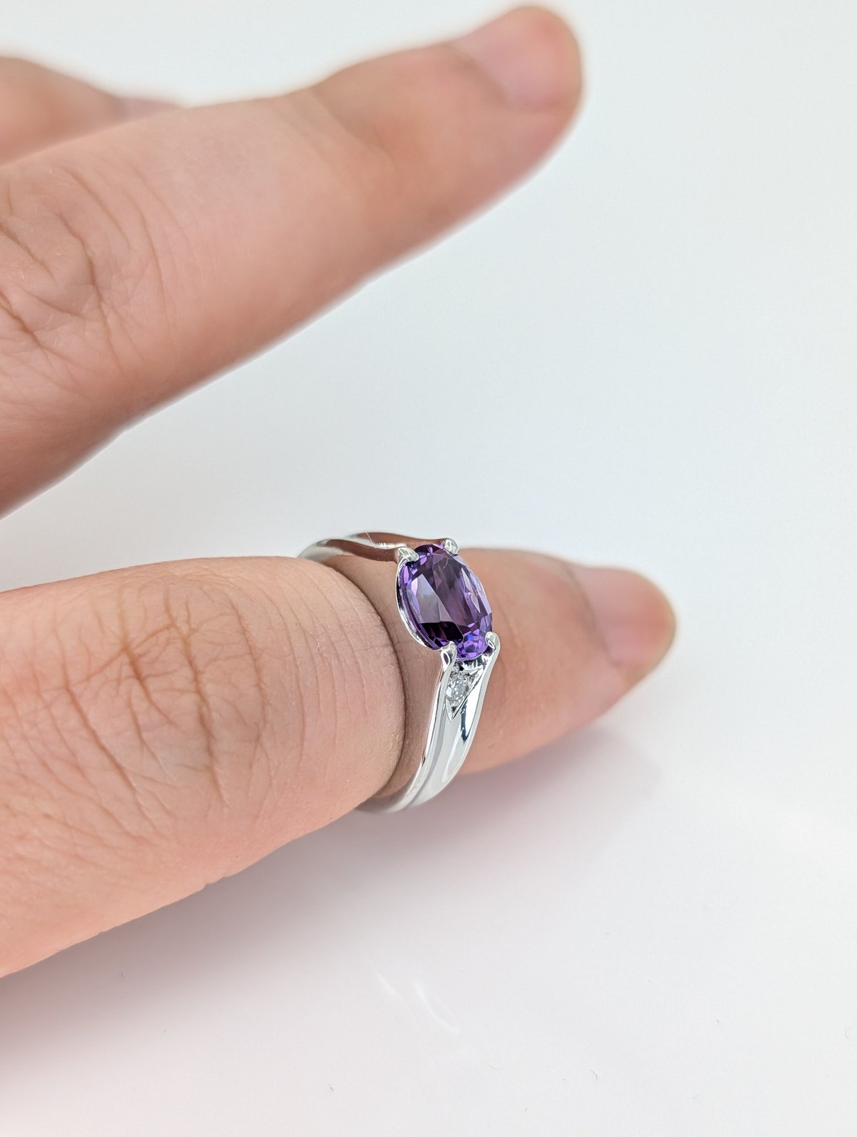 超大粒 アメジスト ダイヤ Ｐt900リング PT900 アメシスト 8×6mm ダイヤモンド 0.04ct 7.5号 リング UsedJ