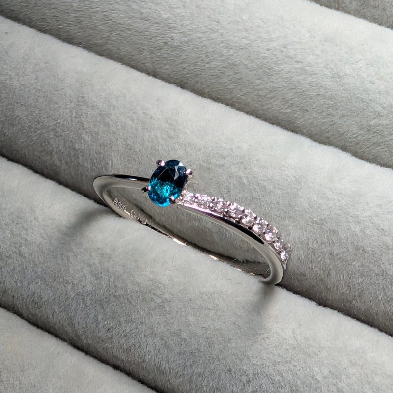 GIA鑑別書】ブラジル産 パライバトルマリン 0.19ct ダイヤモンド 0.09