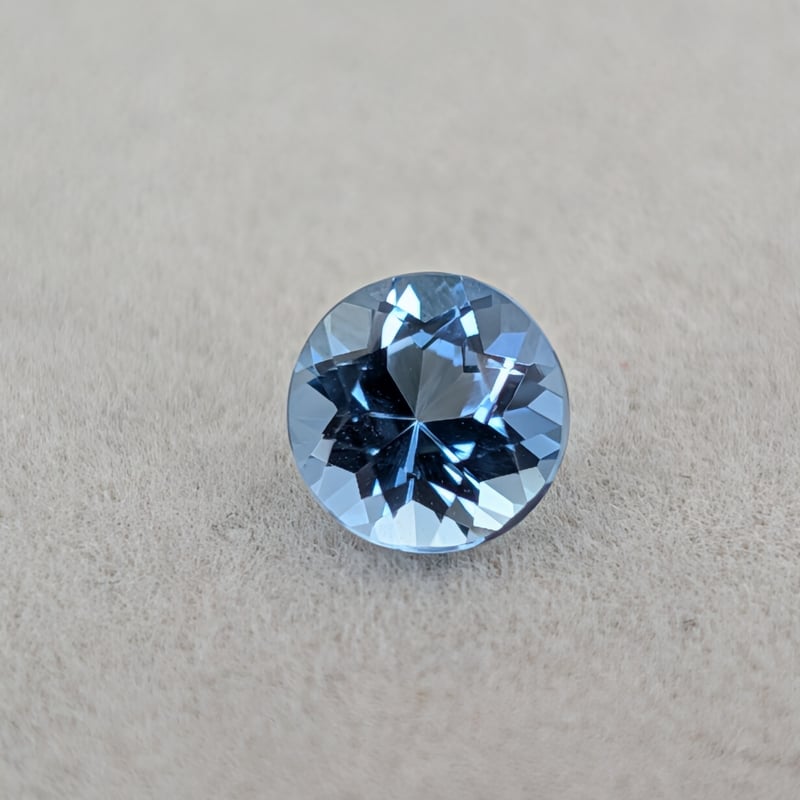 サンタマリアカラー アクアマリン 0.738ct 5.8mm ラウンド カット