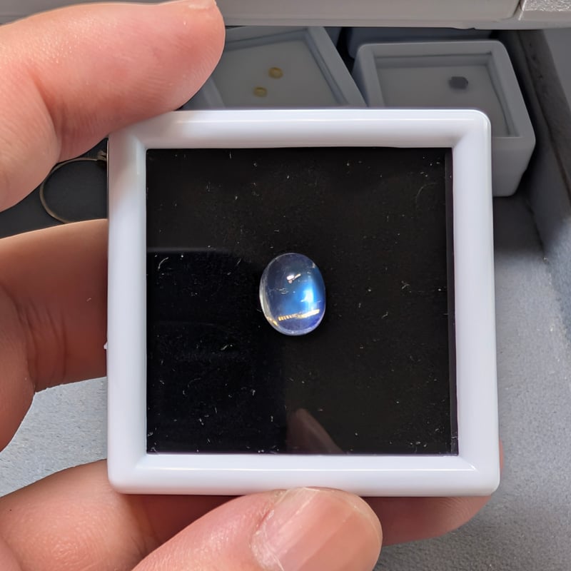 ✨ブルームーンストーン✨ 欠けありSALE品】ブルームーンストーン 2.13ct 8.92×7.01mm