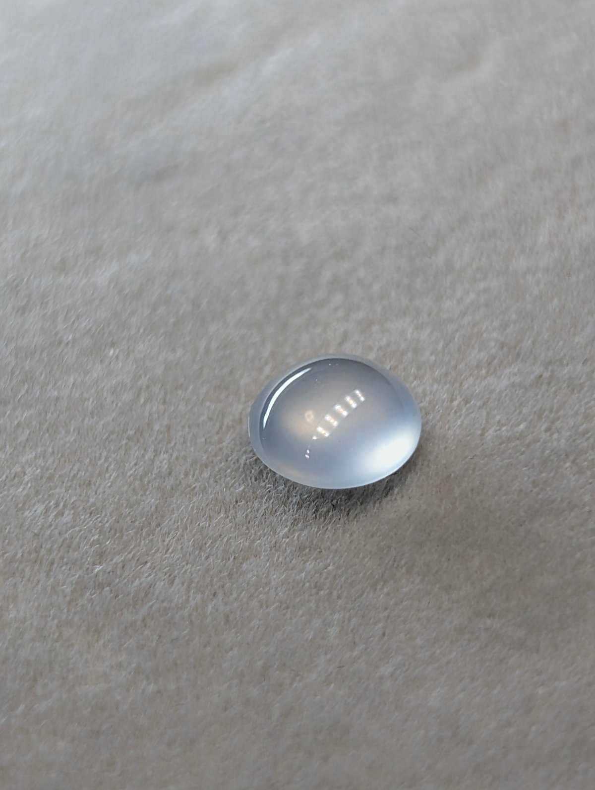 本翡翠、入門、キラキラカット氷藍水バングル　〜50 本翡翠バングル グァテマラ産 細身 氷ヒスイ 高品質 | FARBE