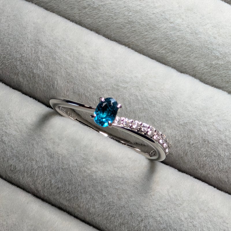 パライバトルマリン ptリング ブラジル産 16号 鑑定書付き 楽天市場】【ブラジル産・GIA鑑別書】 パライバトルマリン