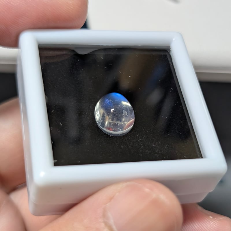 日独ソ】アンデシンラブラドライト 通称ブルームーンストーン 3.953ct