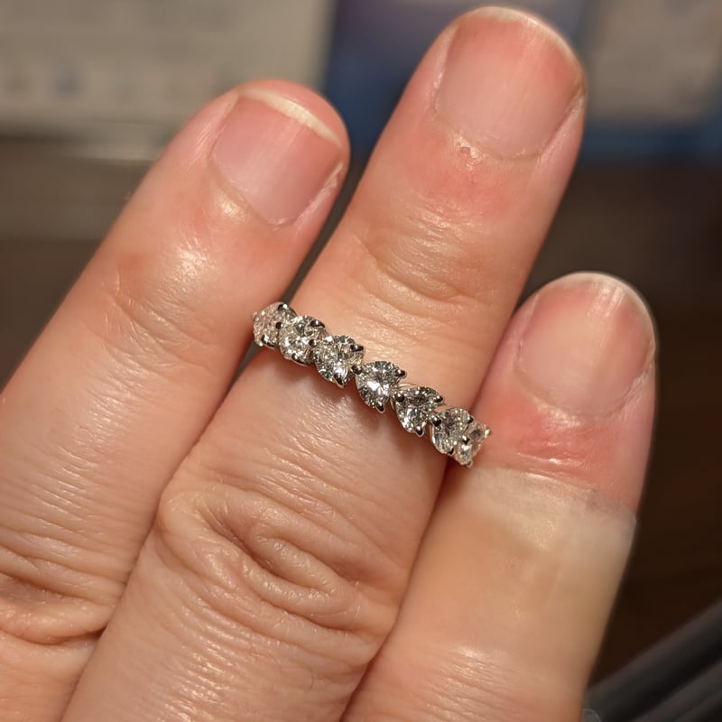 PT900ダイヤモンド 1.080ct ハートシェイプ7pcs ハーフエタニティ