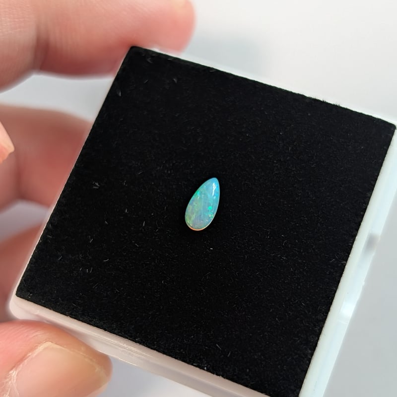 オーストラリア産 オパール 0.21ct 6.85×3.49mm ペアシェイプ