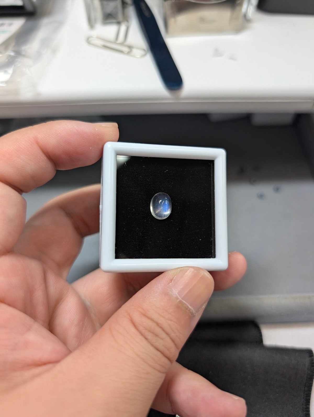 日独ソ】アンデシンラブラドライト 通称ブルームーンストーン 2.23ct