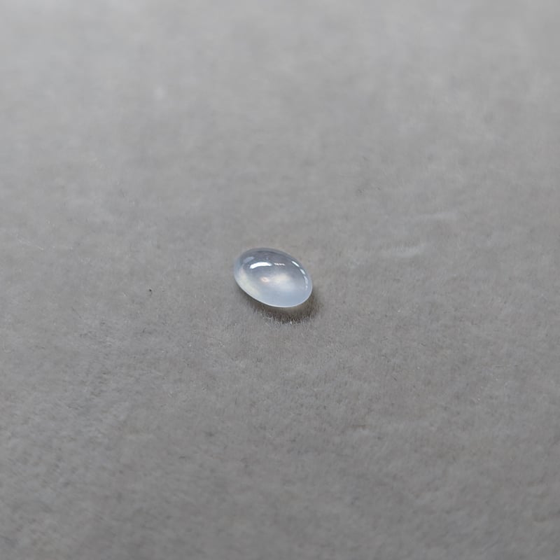 氷翡翠 0.70ct オーバル カボション カット ルース | 鈴木屋byJOA STORE