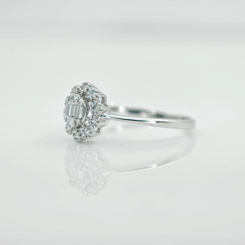 K18WGダイヤモンド 0.127ct/0.040ct リング 13.5号 シンガポールジュエ