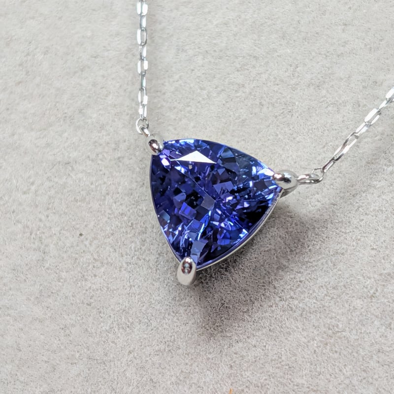 PT900/850 タンザナイト 1.70ct トリリアントペンダント 45cmスライド