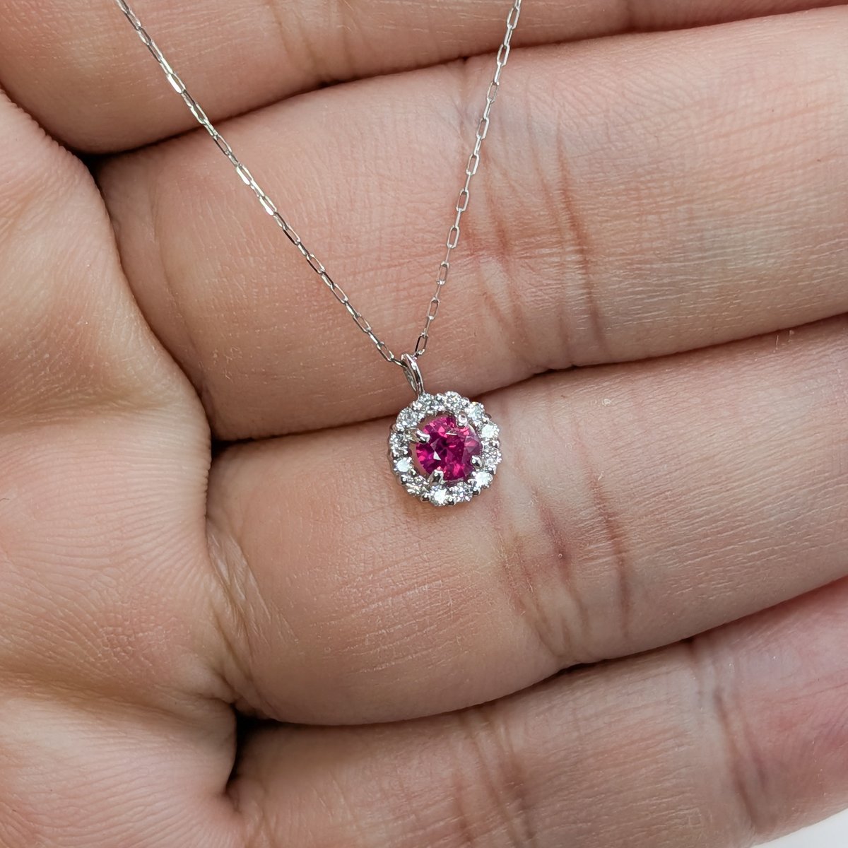 ビルマ産ルビー PT900/850 0.18ct ダイヤモンド 0.08ct 取り巻き