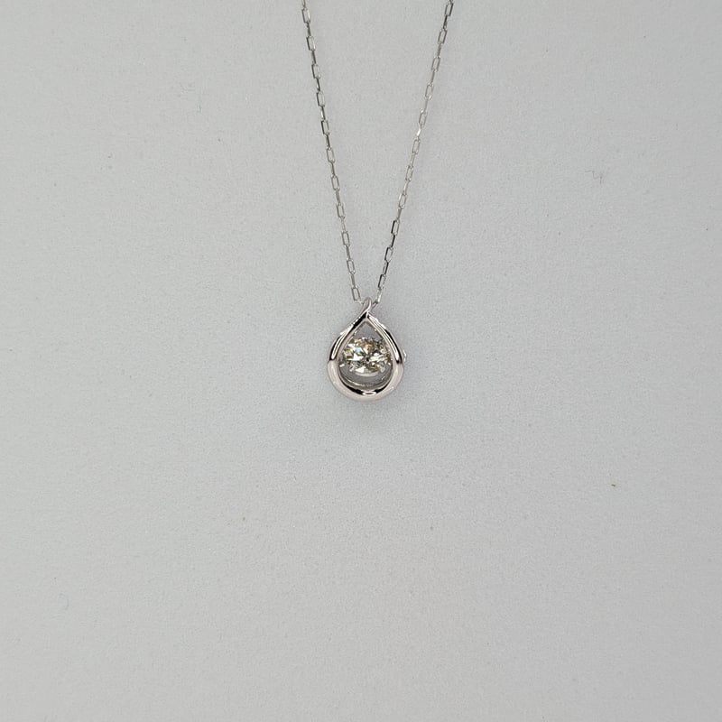 PT900/850ダンシングストーンダイヤモンド 0.10ct ペンダント 40cm