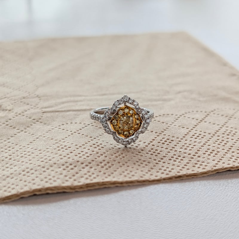 K18YGタイピン K18WG/K18YG イエローダイヤモンド 0.42ct YD 0.13ct D 0.44c