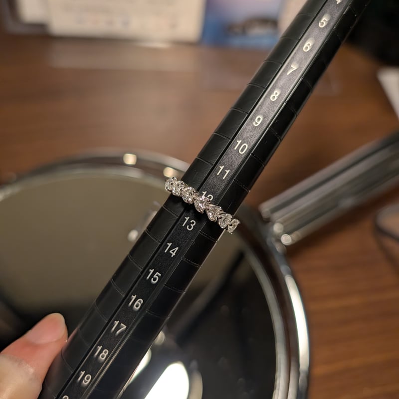 PT900ダイヤモンド 1.080ct ハートシェイプ7pcs ハーフエタニティ