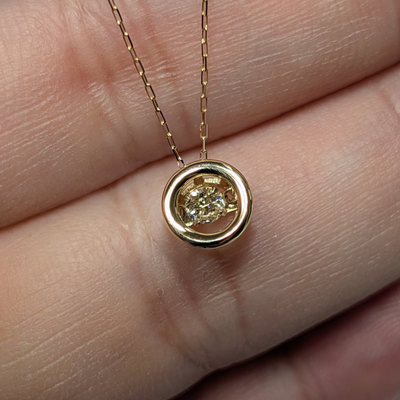 メーカー協賛セール】K18 ダイヤモンド 0.08ct ダンシングストーン