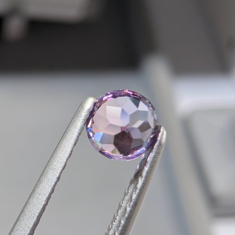 非加熱サファイア 0.56ct 4.48mm ラウンドカットルース | 鈴木屋byJOA