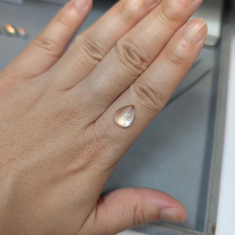極上品質】 ラブラドライト 4.14ct 12.48×9.32mm ペアシェイプ 