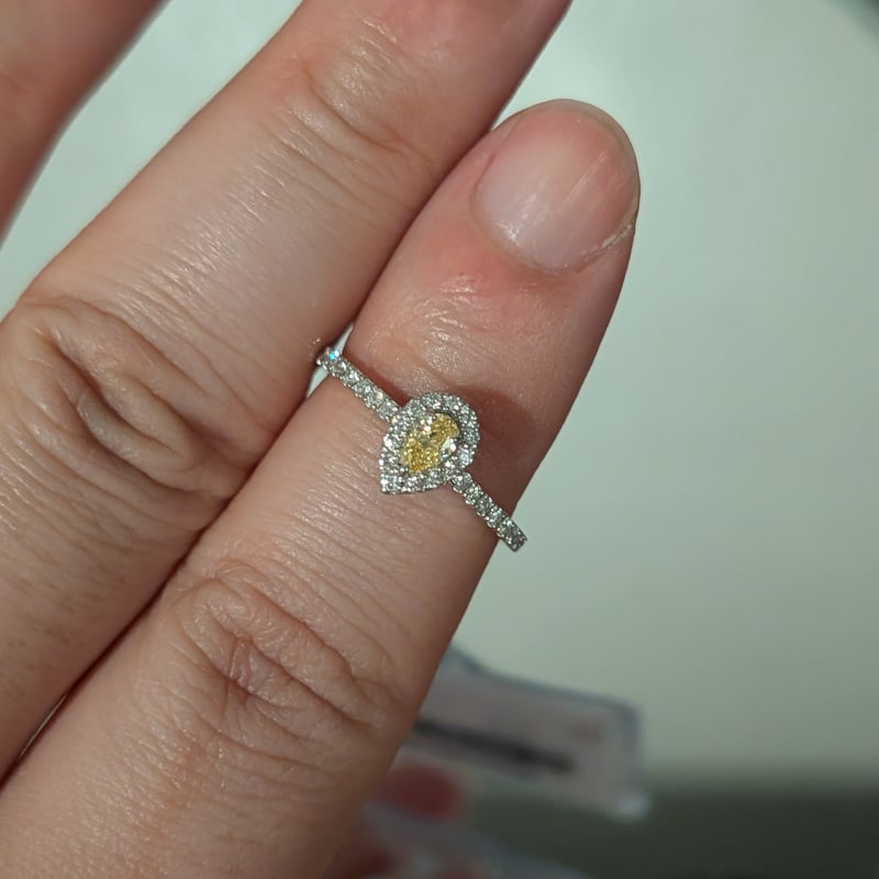 CGLソ】K18イエローダイヤモンド0.149ct×ダイヤモンド0.25ct リング FAN CGLソ】K18イエローダイヤモンド0.149ct×ダイヤモンド0.25ct リング FAN
