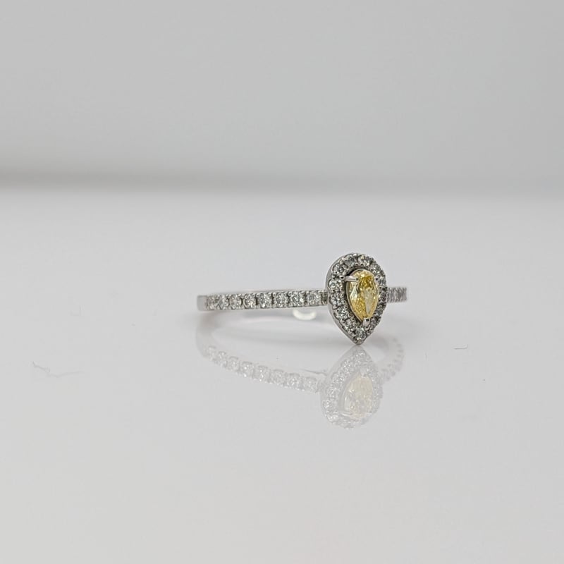 CGLソ】K18 インテンス イエロー ダイヤモンド0.149ct×ダイヤモンド