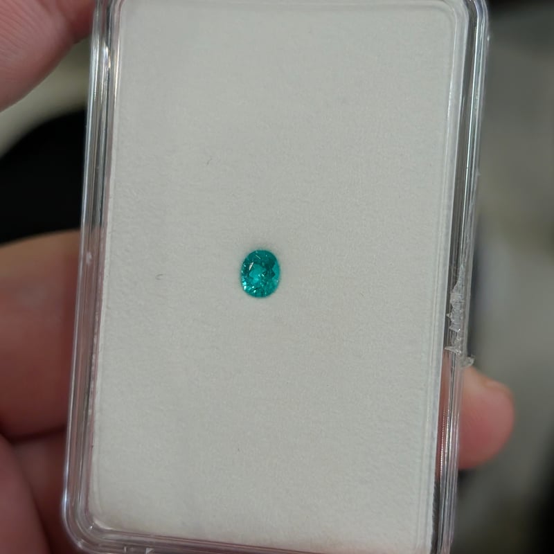 お取り置き】ブラジル産 パライバトルマリン 0.26ct 4.51×3.74mm