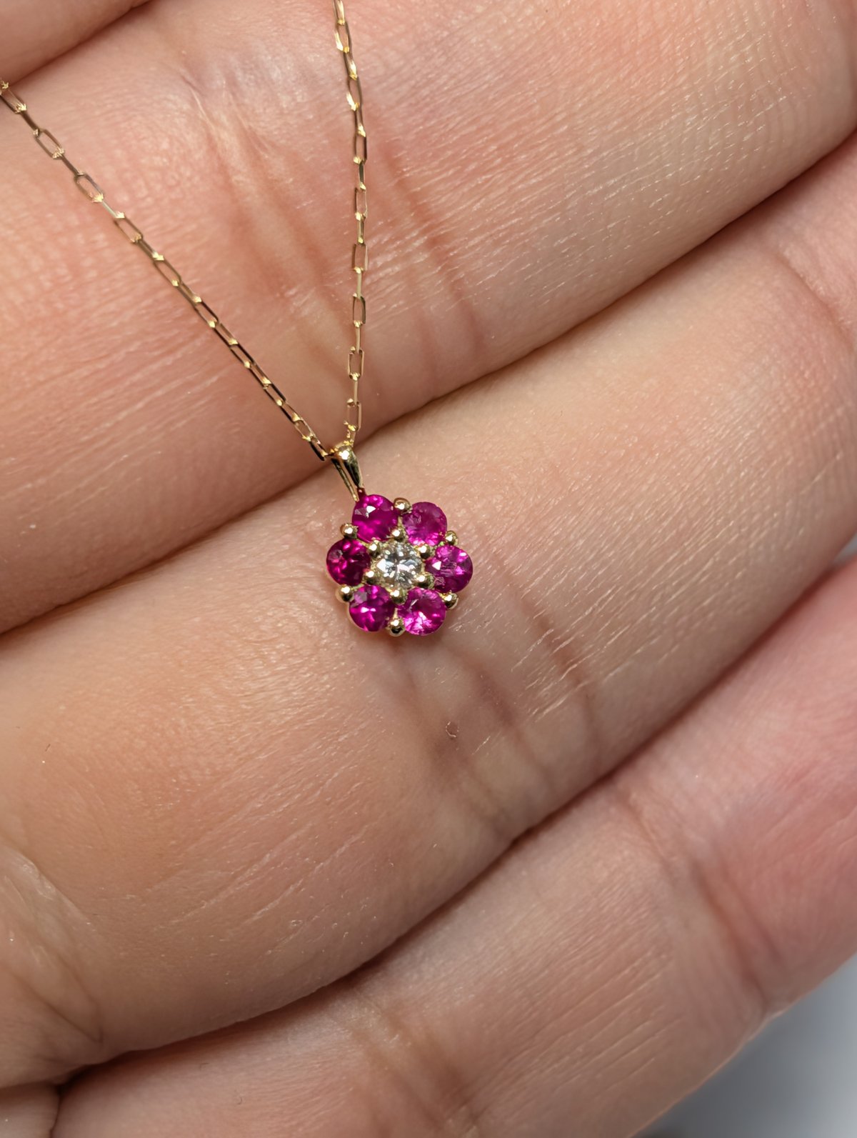 メーカー協賛セール】K18 ルビー 0.12ct ダイヤモンド 0.01ct フラワー