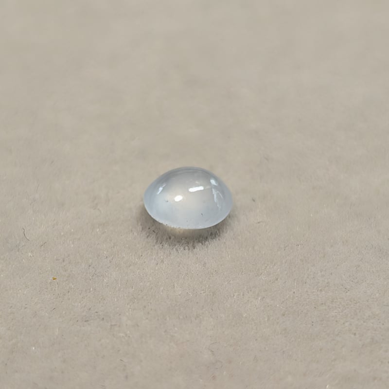 氷翡翠 0.457ct 5.10×4.98mm オーバル カボション ルース | 鈴木屋byJ