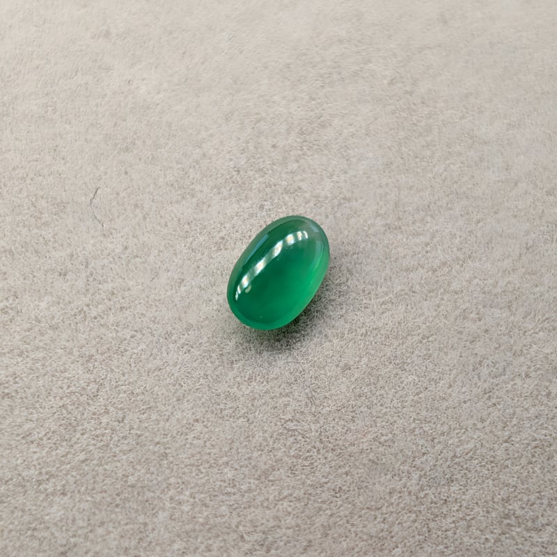 極上透明度】ミャンマー産 翡翠 0.492ct 6.4×4.0mm オーバル