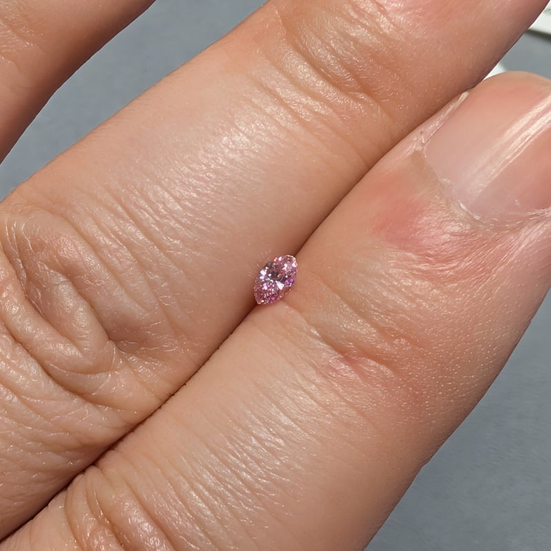 CGLソ】 ピンク ダイヤモンド 0.109ct FANCY INTENSE PINK S