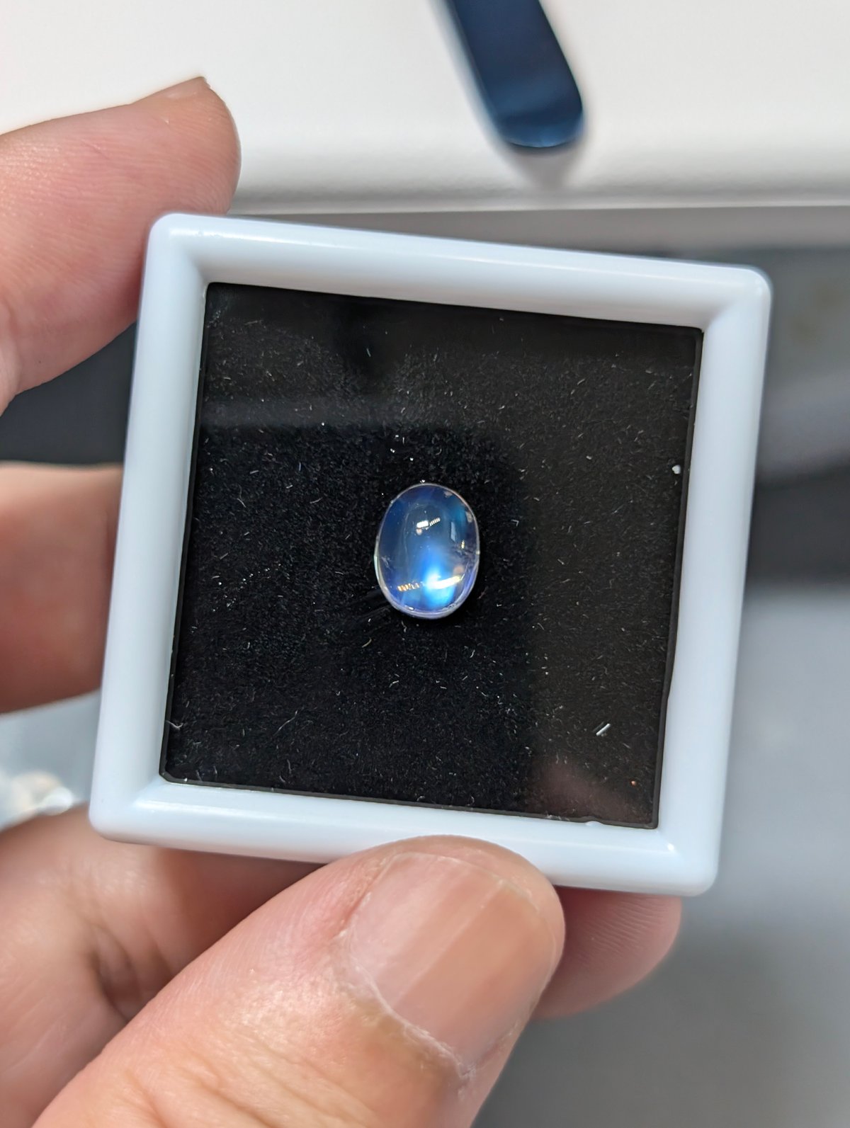 ブルームーンストーン 2.18ct 8.92×6.97mm オーバル カボション