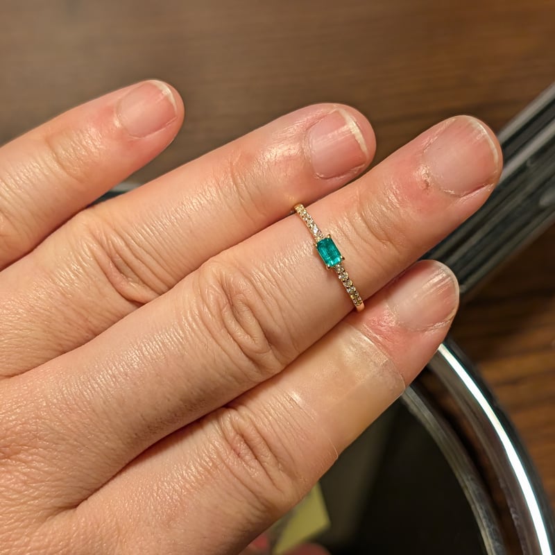 K18エメラルド 0.16ct ダイヤモンド 0.10ct リング 12.5号 | 鈴木屋by