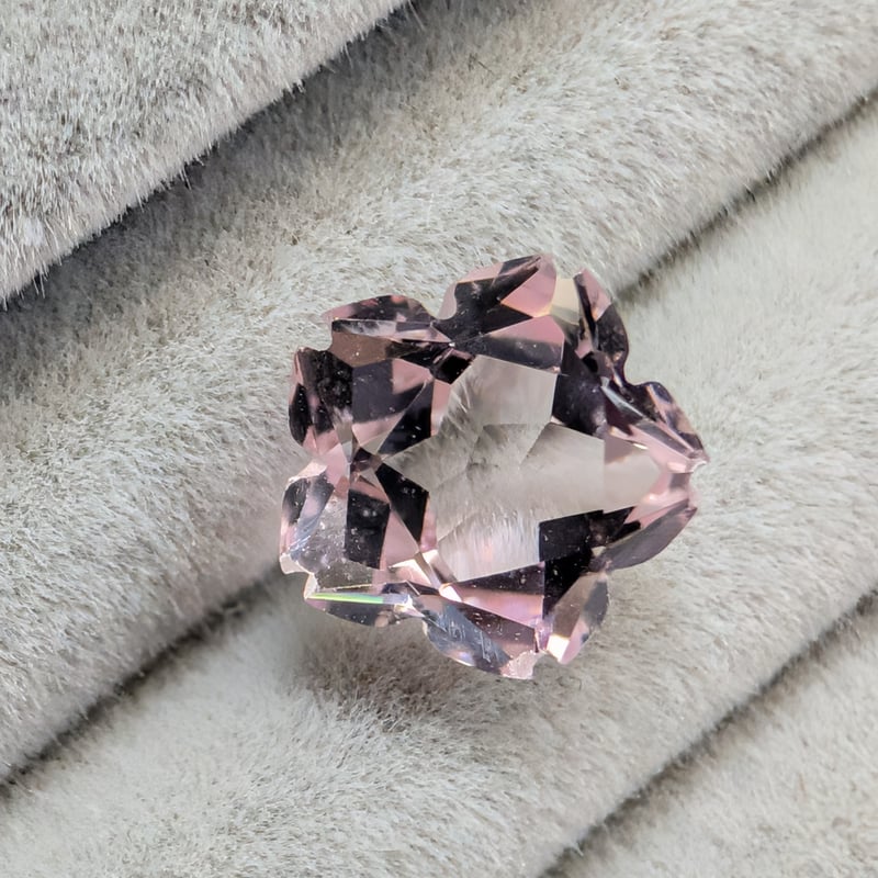 モルガナイト 桜シェイプ カット 8mm シミズ貴石 | 鈴木屋byJOA STORE