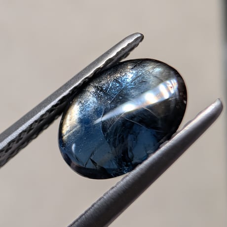 【GIA鑑別書】非加熱 ゴールド シーン サファイア 1.81ct 8.03×5.93×3.00mm オーバル カボション カット ルース