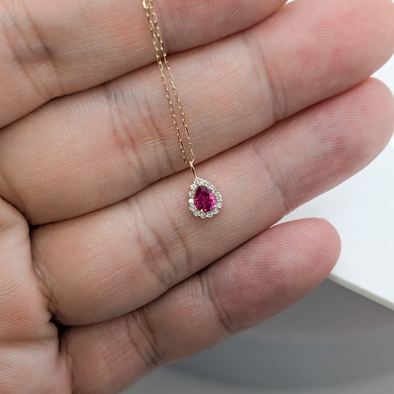 ビルマ産ルビー K18 0.18ct ダイヤモンド 0.05ct 40cmチェーン付き
