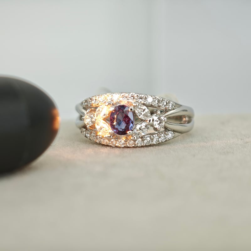 PT900 ベキリーブルーガーネット 0.532ct ダイヤモンド 0.61ct リング