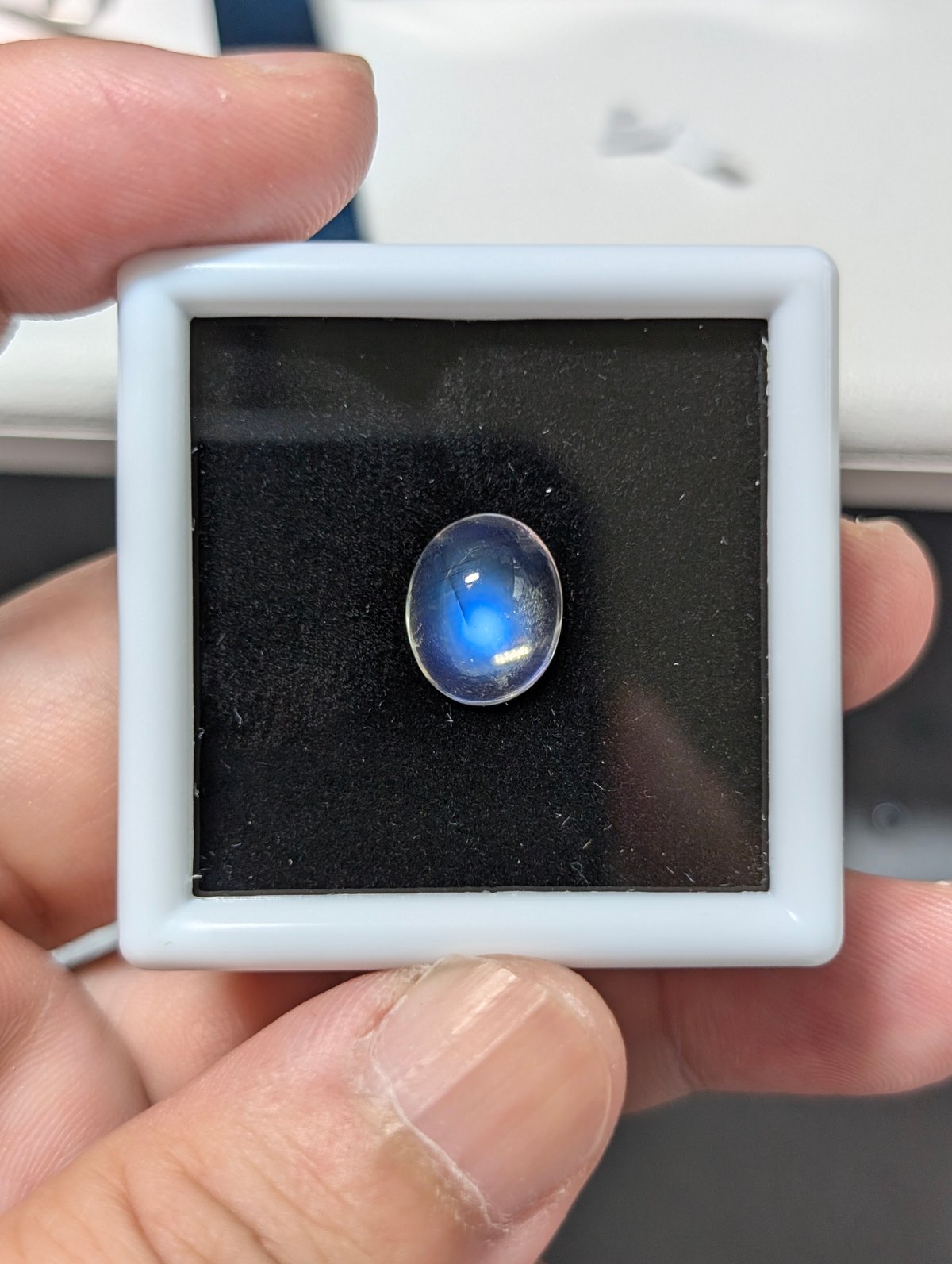 日独ソ】アンデシンラブラドライト 通称ブルームーンストーン 3.953ct