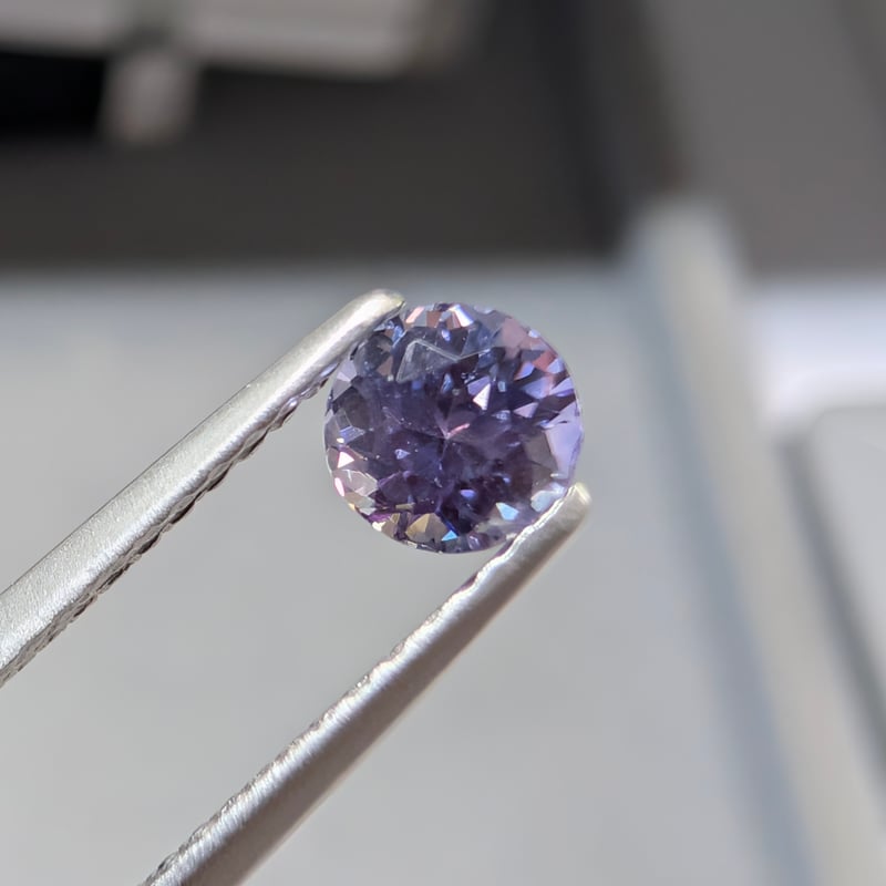 非加熱サファイア 0.56ct 4.48mm ラウンドカットルース | 鈴木屋byJOA