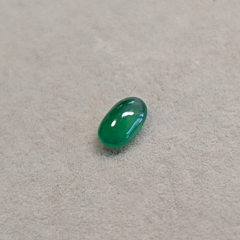 極上透明度】ミャンマー産 翡翠 0.492ct 6.4×4.0mm オーバル